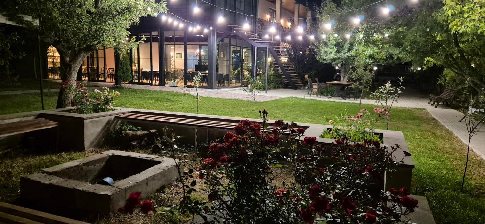 Tsaghkunk Chef House Hotel & Restaurant Sewan Exterior foto